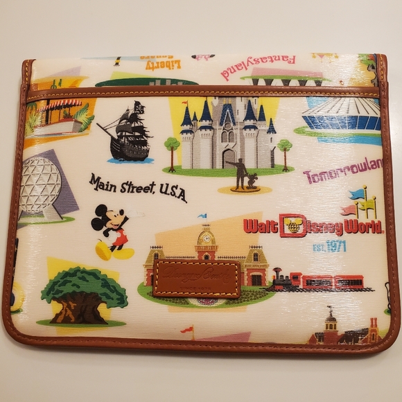 Dooney & Bourke Walt Disney World Retro IPad Case ~ WDW - Picture 1 of 4